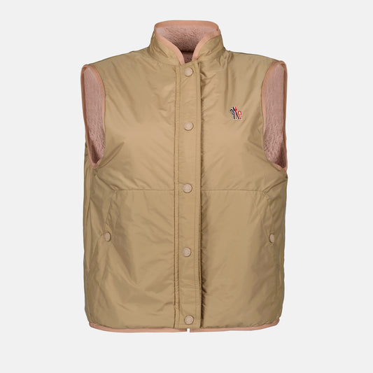 Reversible sleeveless jacket