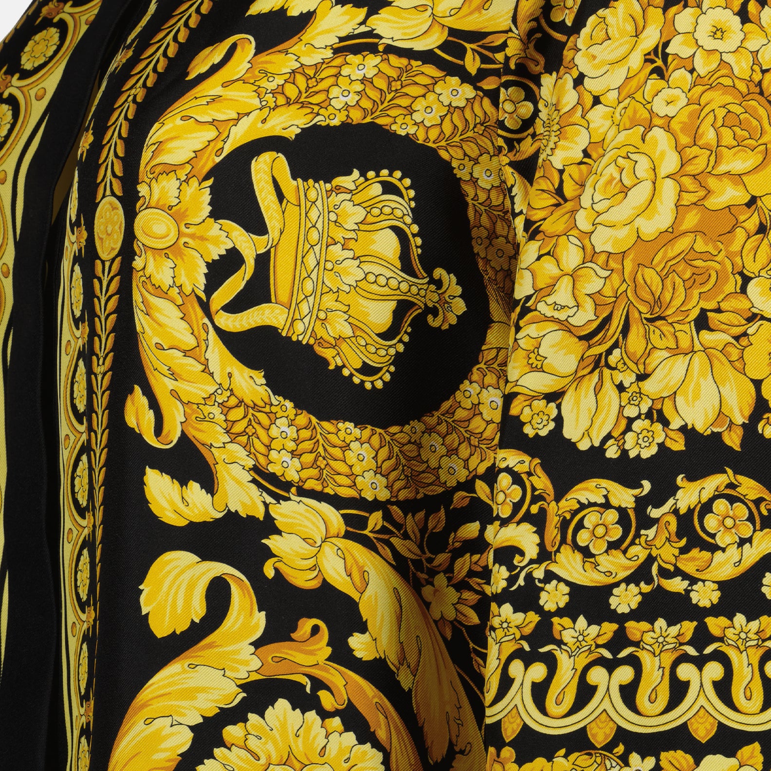 Hemden Chemise en soie Versace Schwarz Femme