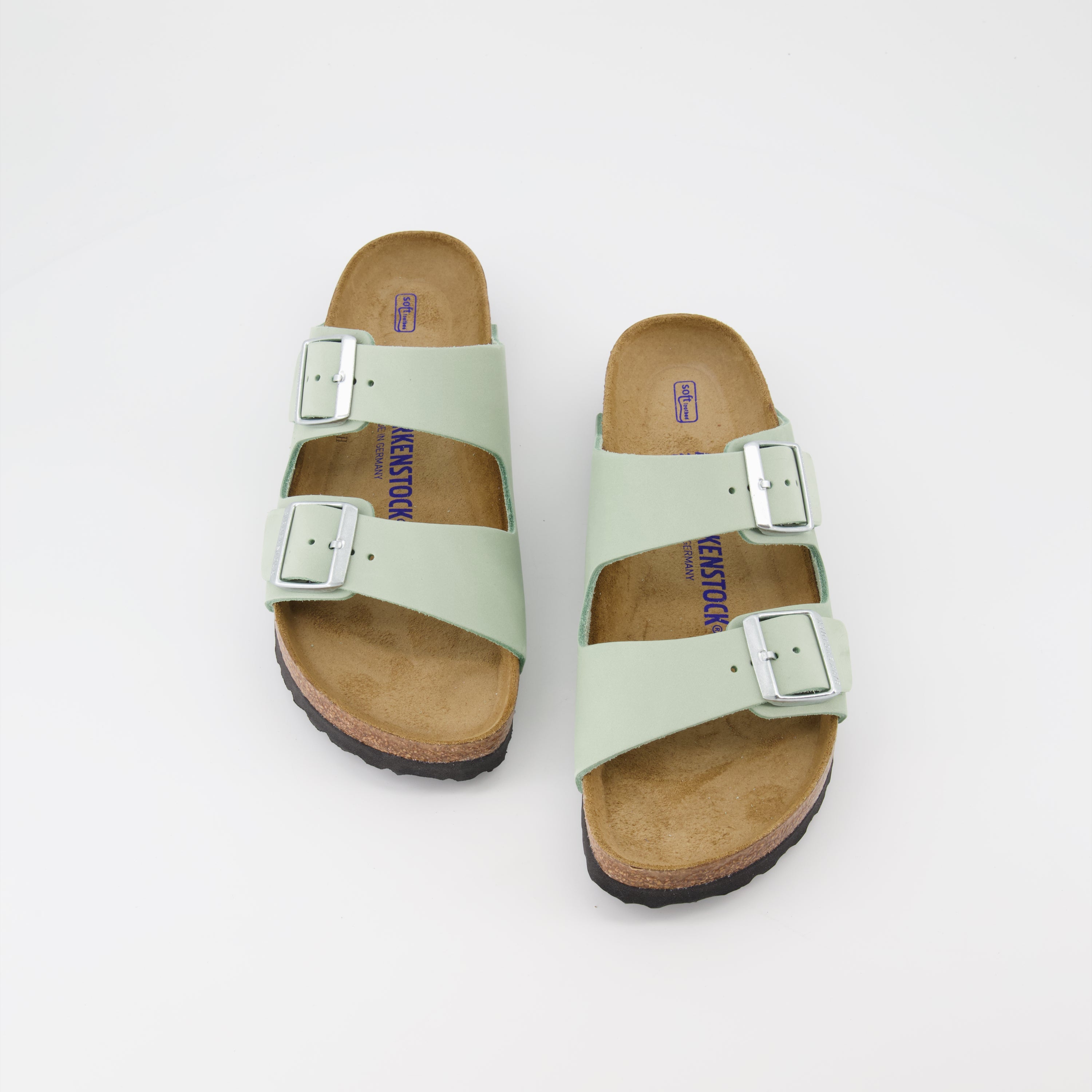 Chaussures ouvertes Claquettes Arizona Birkenstock Vert Femme