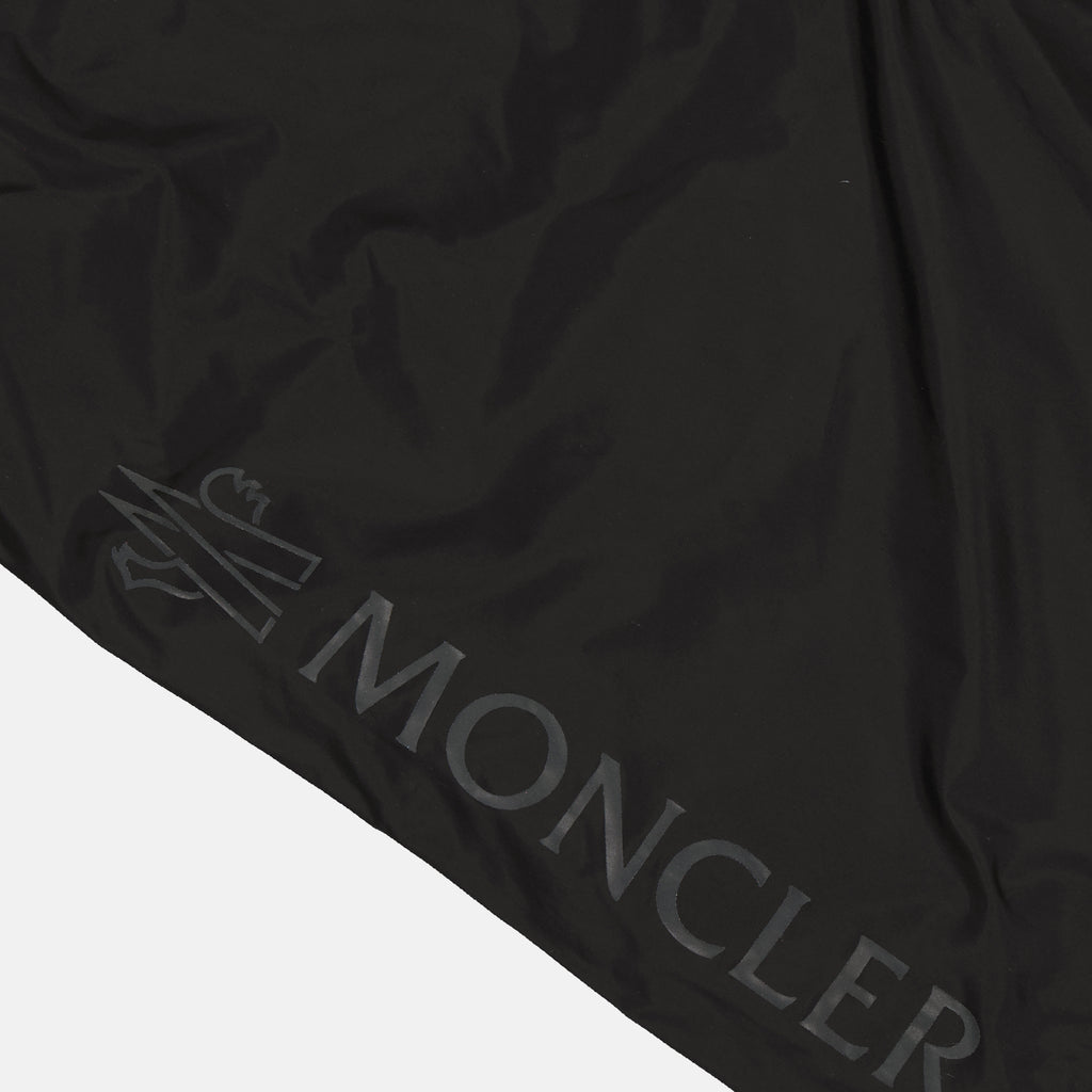Image of the article Moncler Logo Swimwear for Men - Autumn-Winter Season 2023 - Detailed view_1