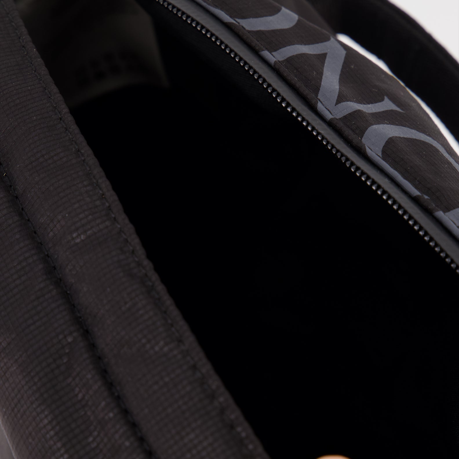 Sacs banane Sac banane Alchemy Moncler Noir Homme