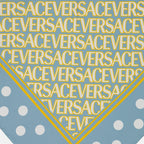 Écharpes, foulards et gants Foulard triangle Versace Allover Versace Bleu Femme