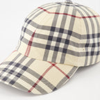Hats, caps and beanies Checked cap Burberry Beige Unisex