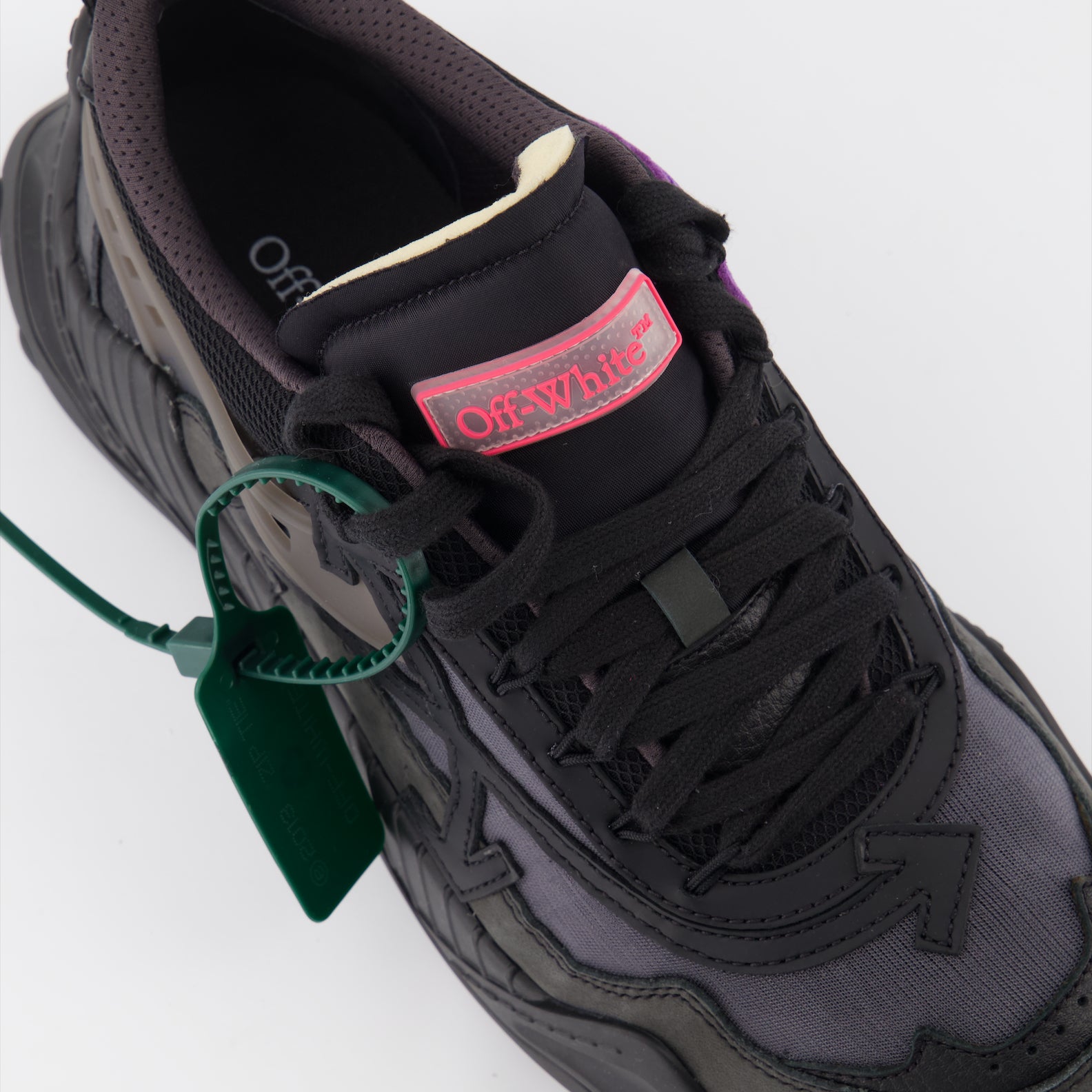 Sneakers Odsy sneakers Off-White Black Man