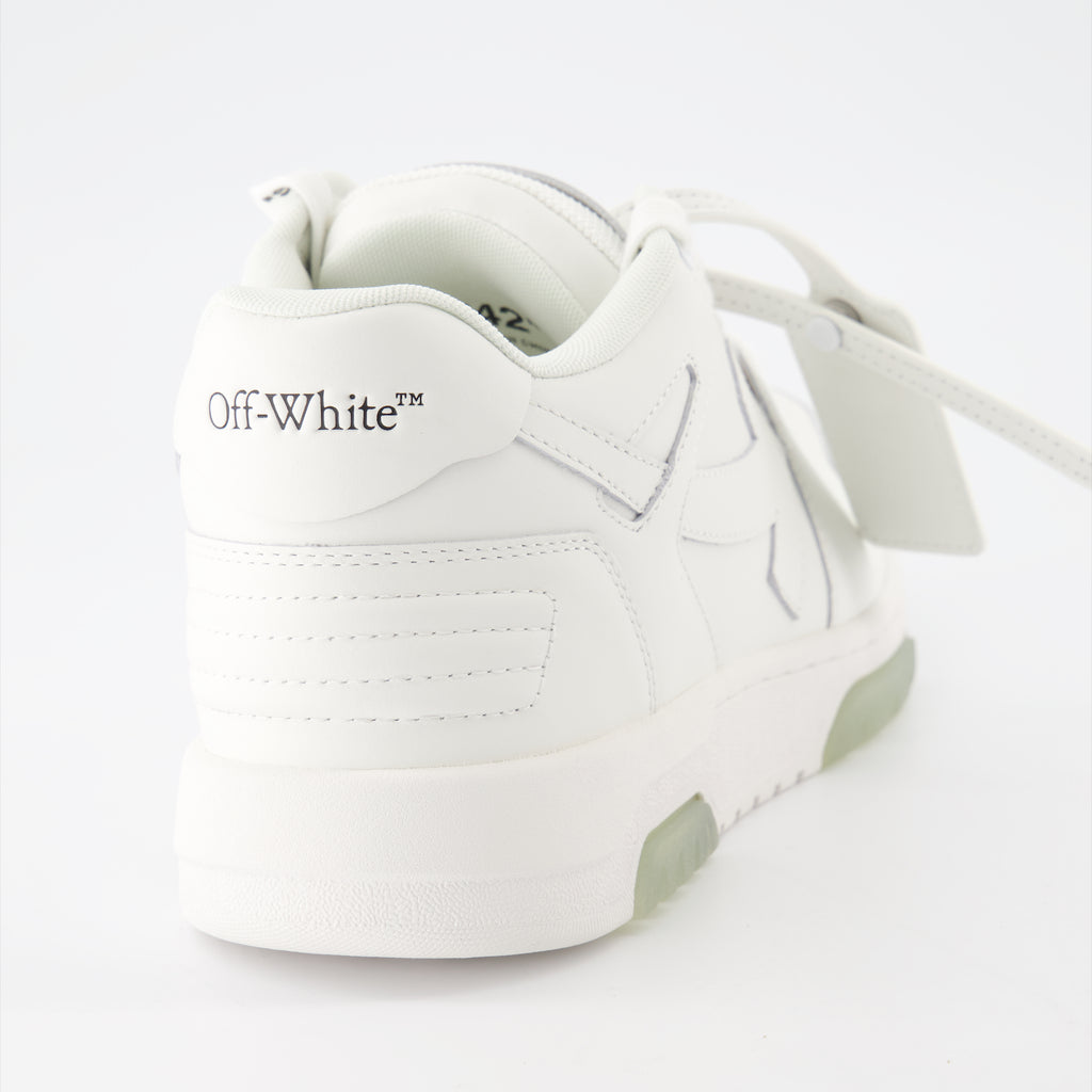スニーカー 外出中のスニーカー Off-White 白 男