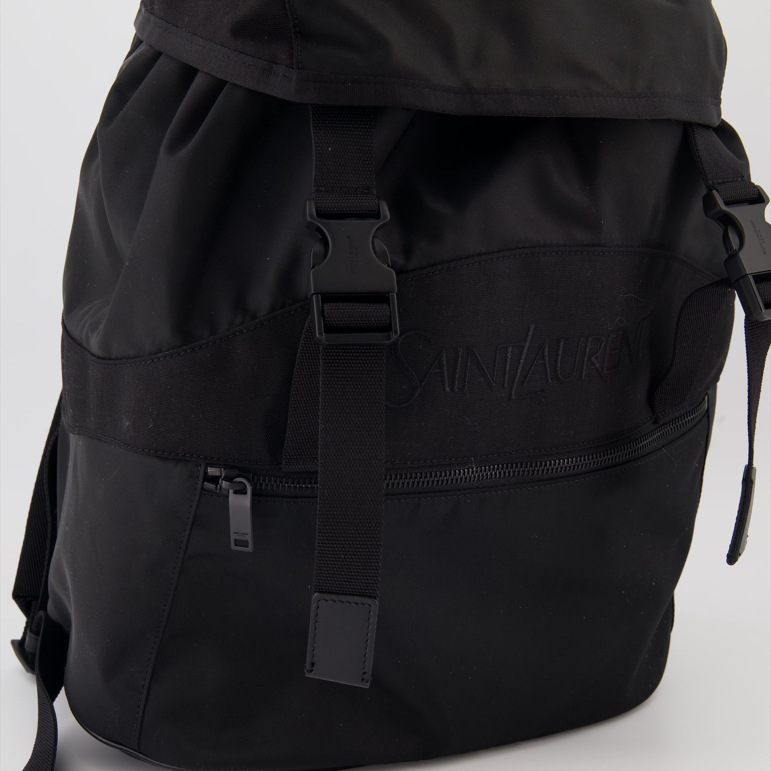 Sacs à dos Sac à dos en éconyl Saint Laurent Noir Homme