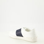 Imagen de las Zapatillas Open de Valentino Garavani para Hombre - Temporada Otoño-Invierno 2025 - Vista tres cuartos trasera derecha