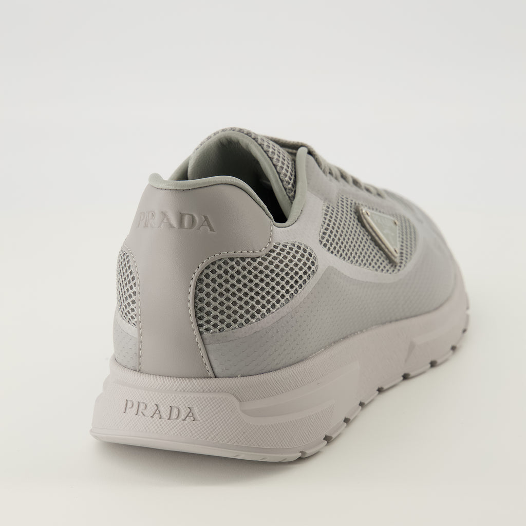 Bild der Prada Prax 2.0 Sneakers für Herren - Herbst-Winter-Saison 2025 - Rückansicht