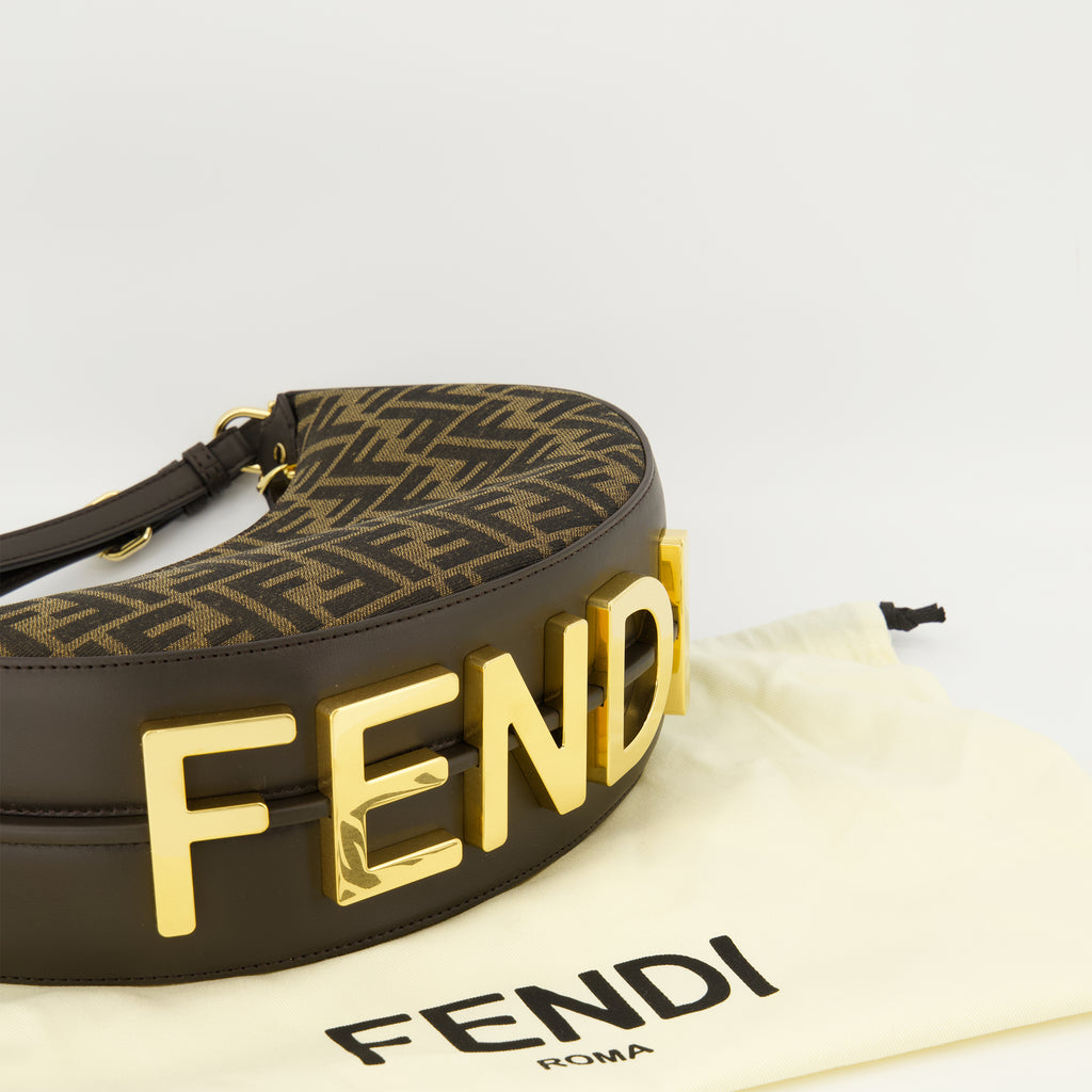 여성을 위한 Fendi Fendigraphy Small 핸드백 이미지 - 2025 가을 - 겨울 시즌 - 세부 보기 3
