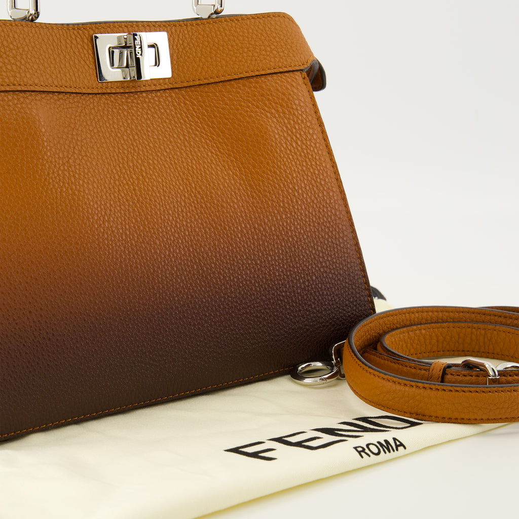 펜디 여성용 Peekaboo ISeeU Small 이미지 - 2025 가을-겨울 - 세부 보기 2