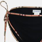 Immagine del bikini nero a quadri del marchio Burberry per donna - Stagione Primavera-Estate 2026 - Vista Dettagliata_2
