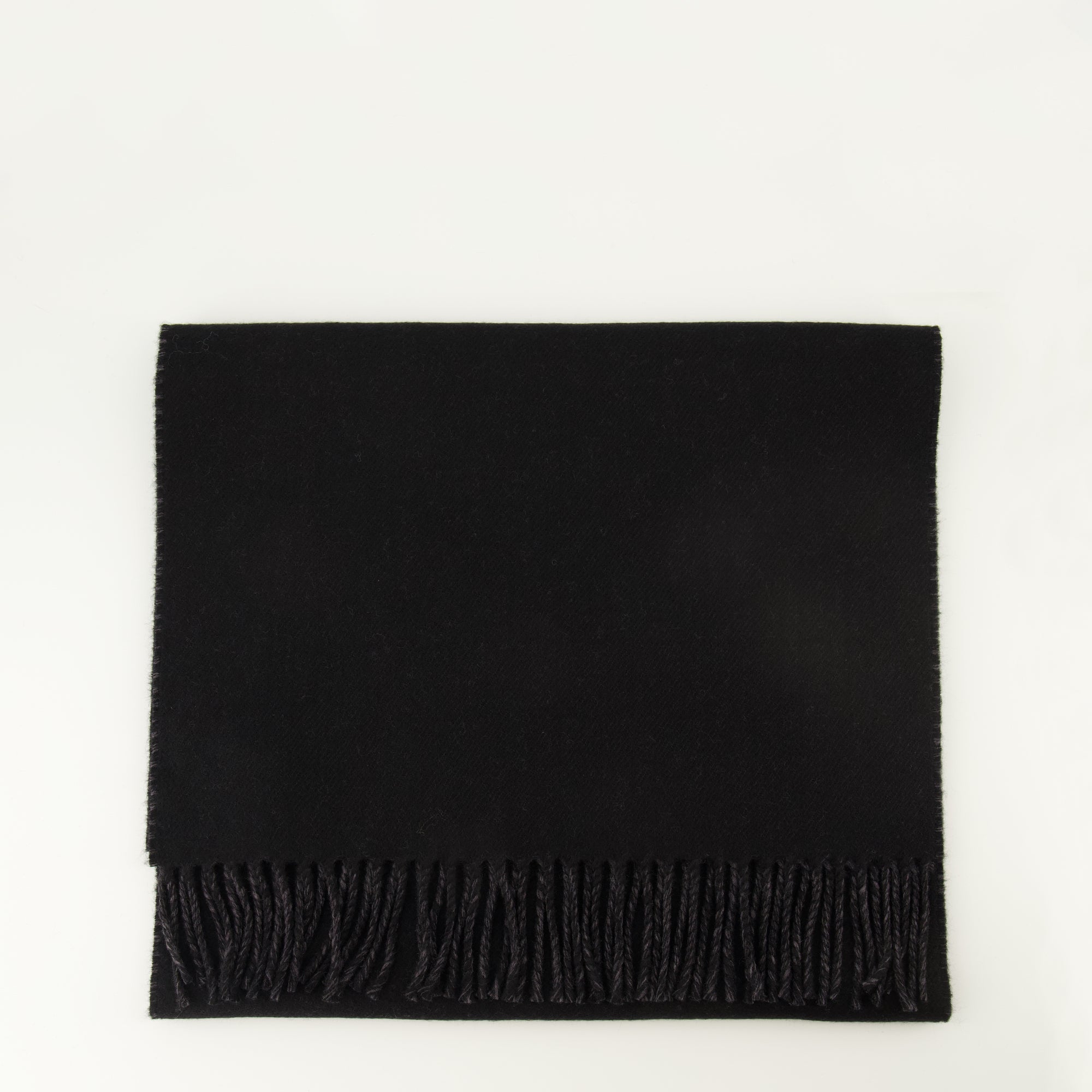 Imagen del artículo Bufanda Dior Oblique negra de la marca Dior para Hombre - Temporada Primavera-Verano 2026 - Vista Trasera