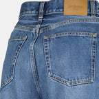 Imagen de los jeans baggy de denim de la marca Saint Laurent para mujer - Temporada Otoño-Invierno 2025 - Vista Detallada 2