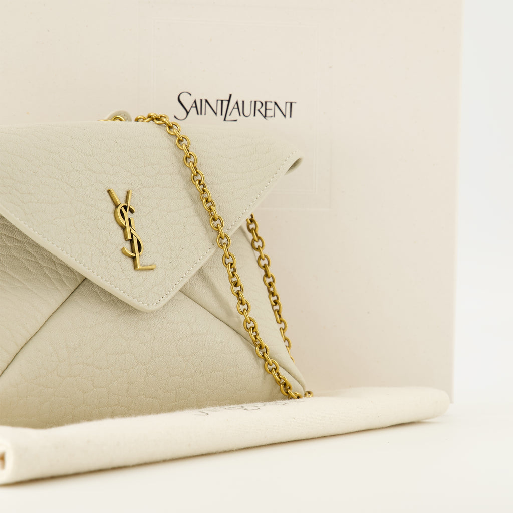 Sacs bandoulière Pochette Cassandre à chaîne Saint Laurent Beige Femme