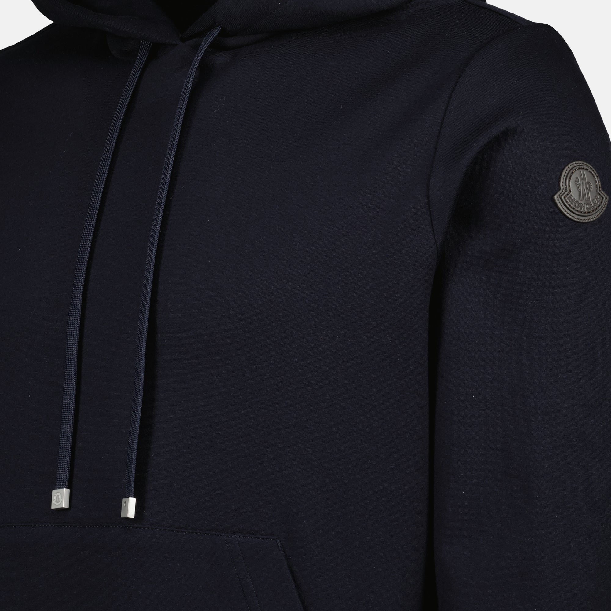 Image de l'article Sweat à capuche bleu marine de la marque Moncler pour Homme - Saison Printemps-Été 2026 - Vue détaillée_1