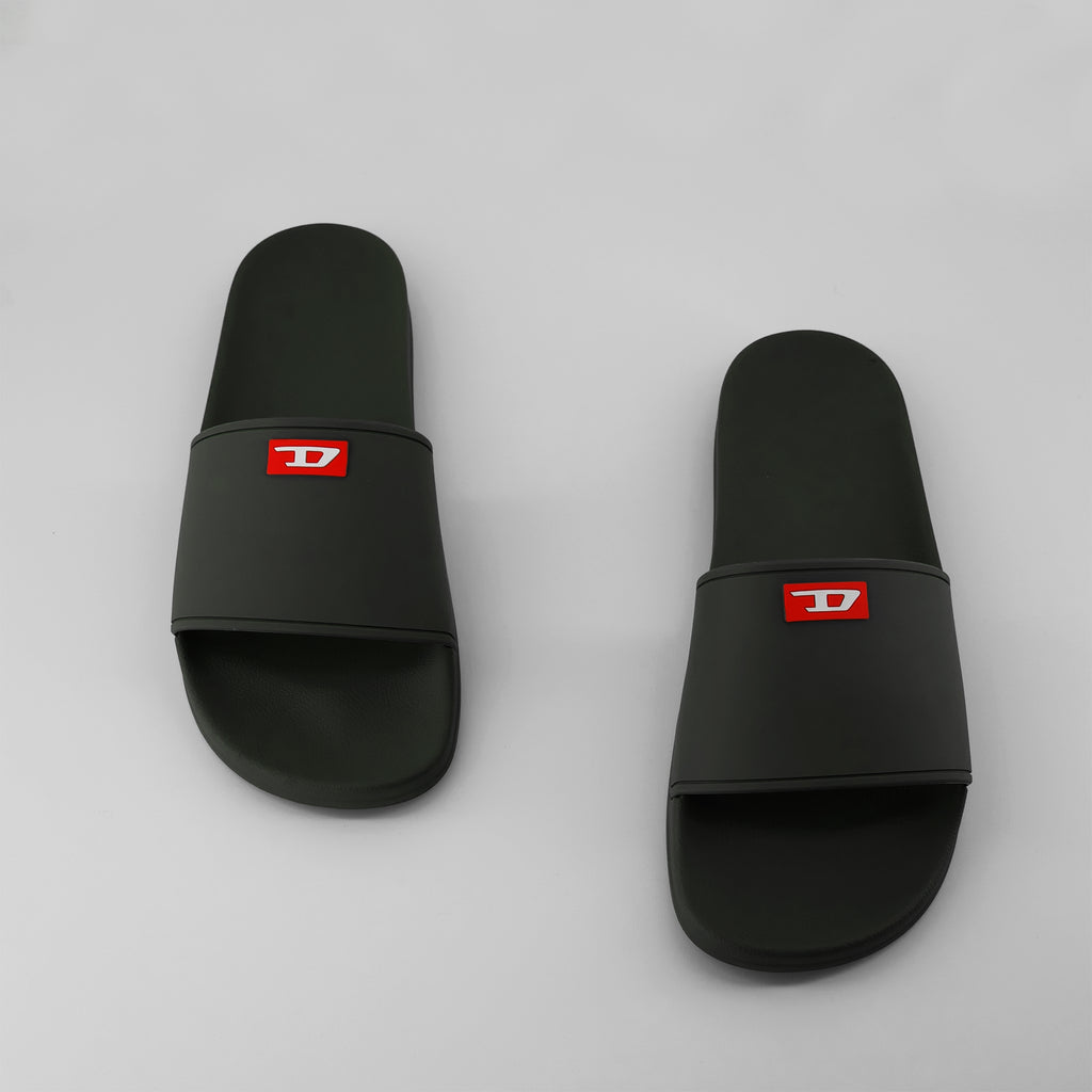 Image de l'article Claquettes Sa-Swim noir de la marque Diesel pour Homme - Saison Printemps-Été 2026 - Vue de dessus paire de chaussure