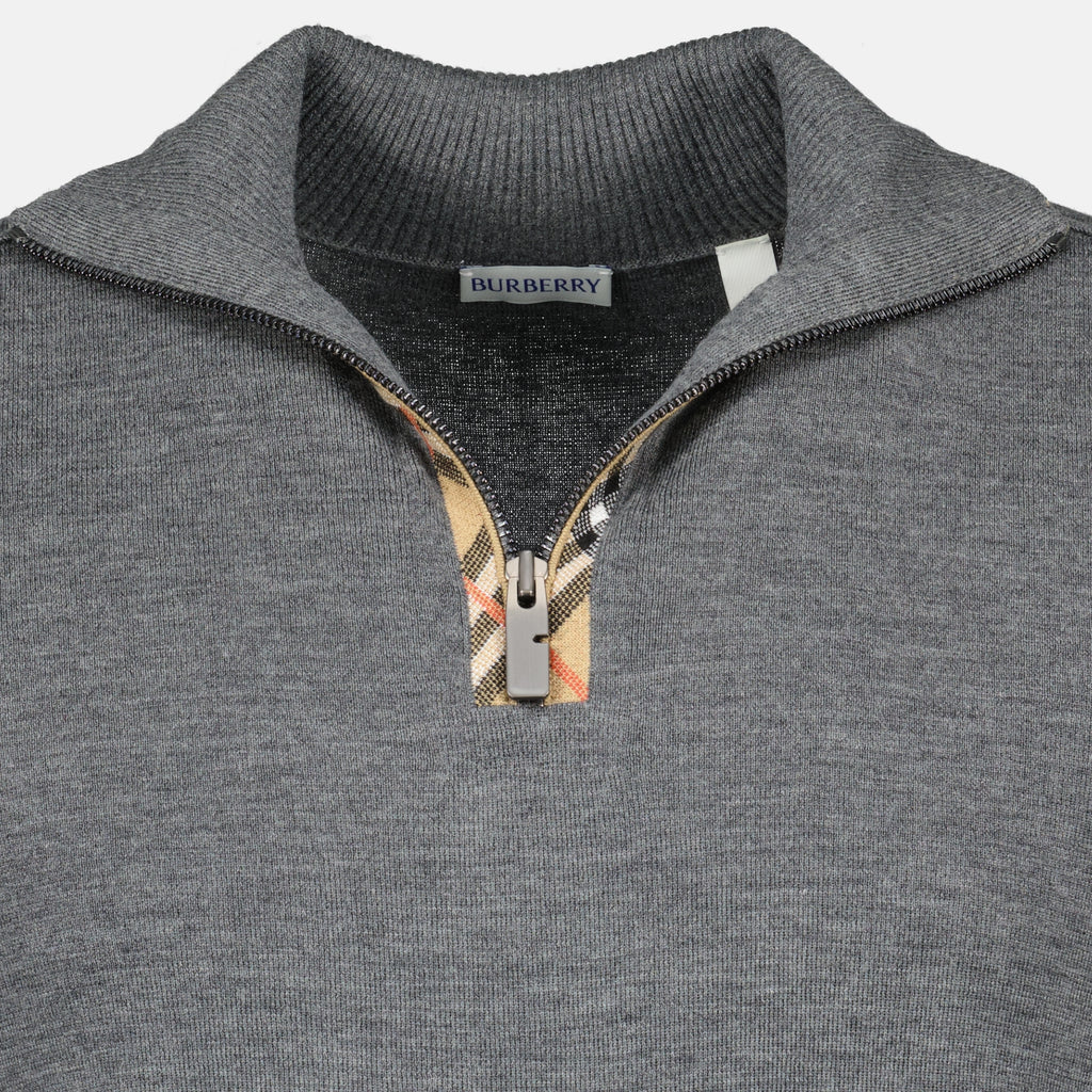 Image de l'article Pull zippé en laine gris de la marque Burberry pour Homme - Saison Printemps-Été 2026 - Vue détaillée_2