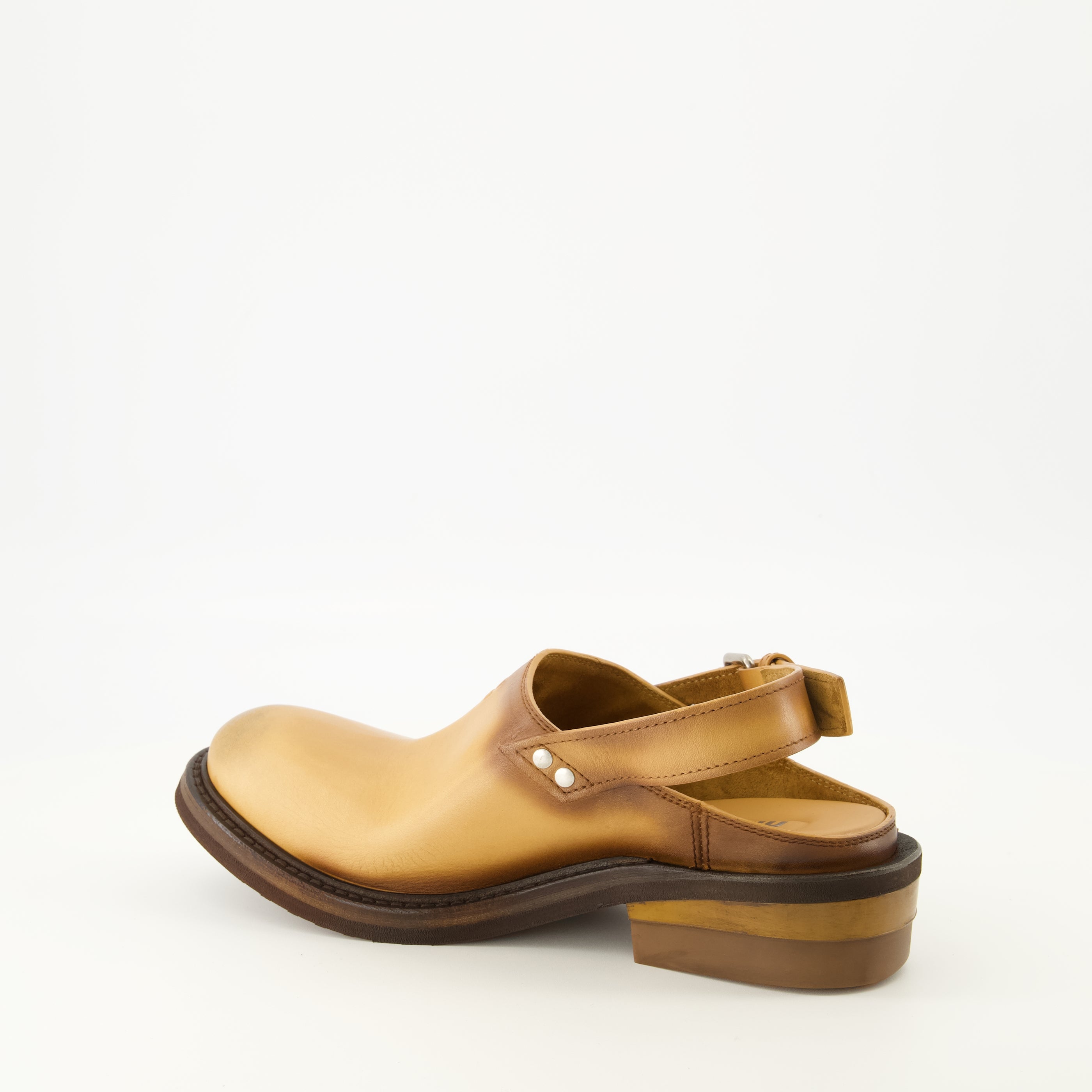 Chaussures ouvertes Mules de Cuero Foule Miu Miu Marron Femme