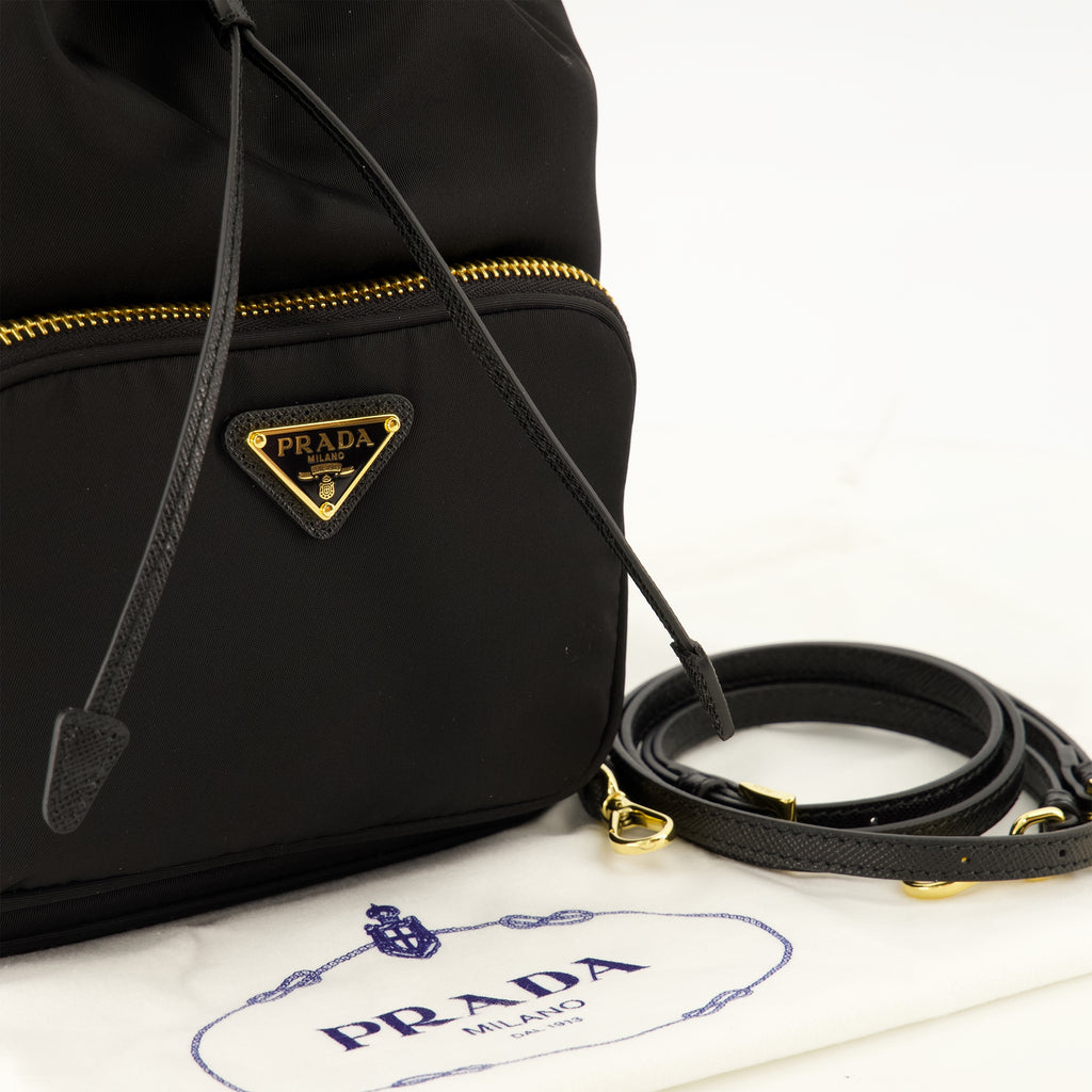 Sacs seau Bolsa Bucket Duet em Preto Re-Nylon Prada Noir Femme