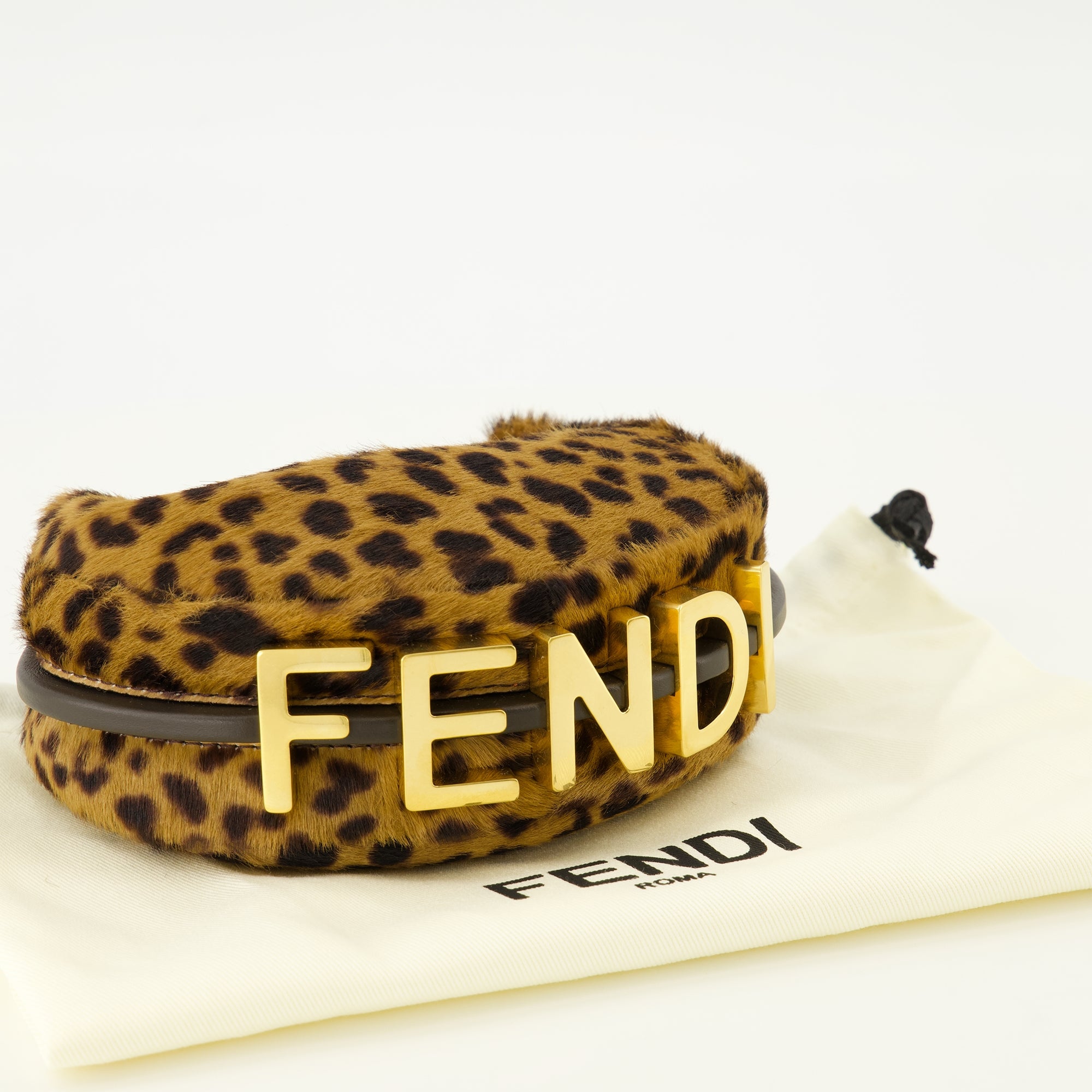 Image de l'article Sac Fendigraphy nano léopard de la marque Fendi pour Femme - Saison Automne-Hiver 2025 - Vue détaillée_3