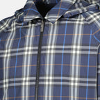 Imagen de la chaqueta reversible a cuadros en azul marino de Burberry para Hombre - Temporada Primavera-Verano 2026 - Vista Detallada_4