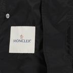 Imagen del cortavientos Grimpeurs negro de la marca Moncler para hombre - Temporada Primavera-Verano 2026 - Vista Detallada_2