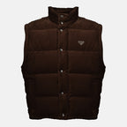 Imagen de la chaqueta de plumas de sarga marrón de Prada para Hombre - Temporada Otoño-Invierno 2025 - Vista Detallada_1