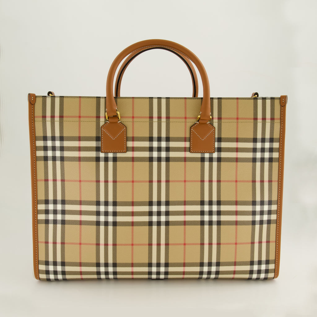 Tote bags Cabas Freya Burberry Beige Femme