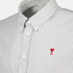 Image of the Ami heart striped white shirt by Ami PARIS for Unisex - Fall-Winter 2025 - Detailed View_1