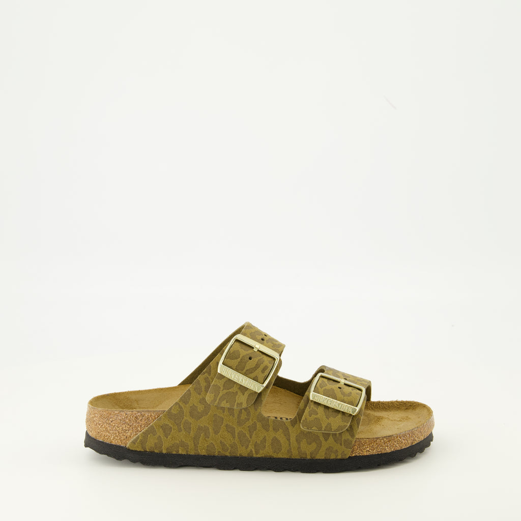 Image de l'article Sandales Arizona de la marque Birkenstock pour Femme - Saison Automne-Hiver 2025 - Vue latérale droite