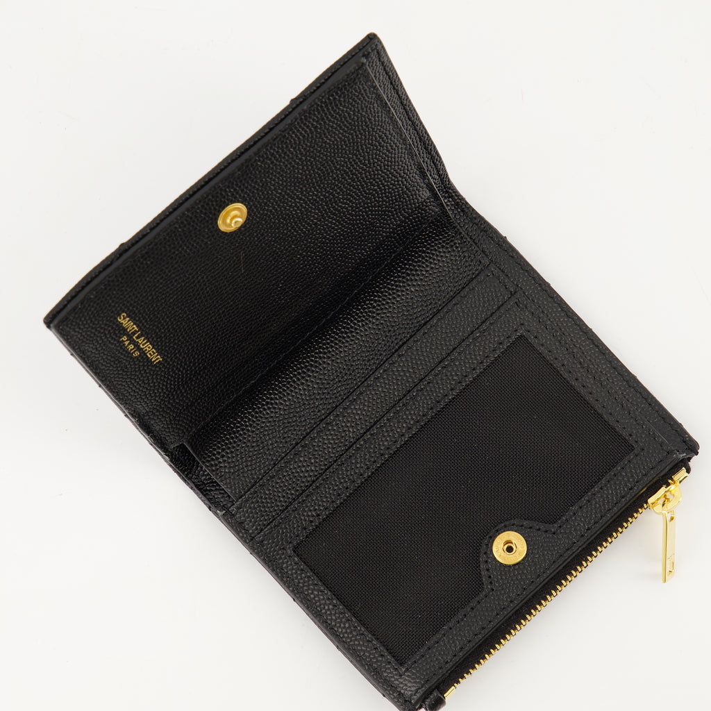 Image of the Cassandre wallet from the Saint Laurent brand for Women - Autumn-Winter 2025 - Detailed View_3