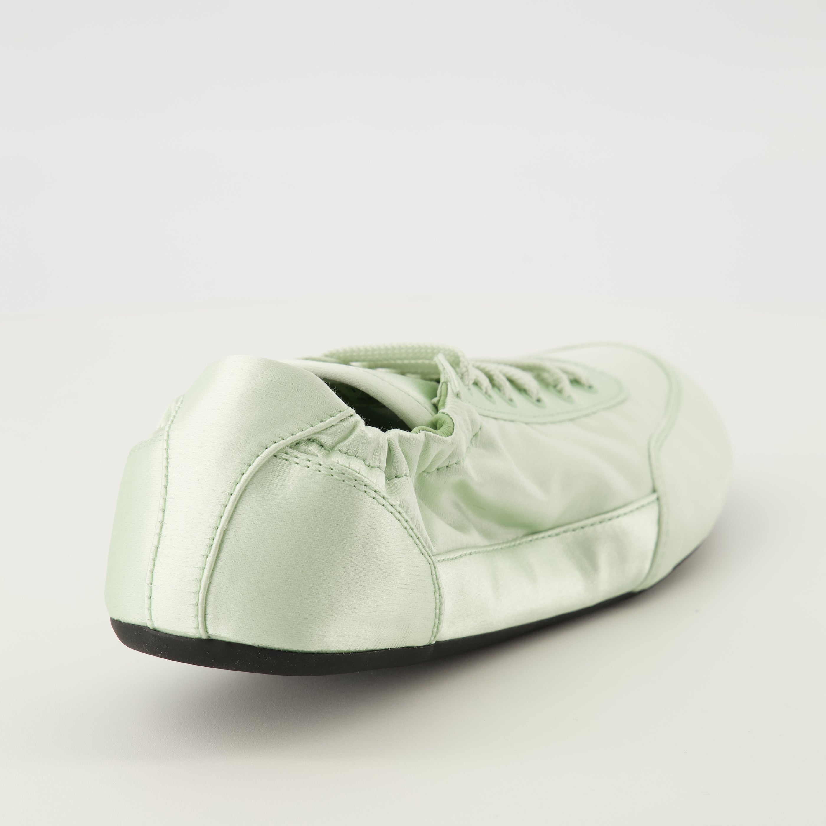 Baskets Baskets Collapse en soie vert d'eau Prada Vert Femme