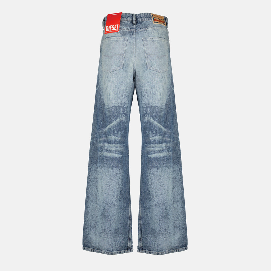 Imagem do jeans D-Sire-Fsh 1996 em denim da marca Diesel para Mulheres - Coleção Outono-Inverno 2025 - Vista Traseira