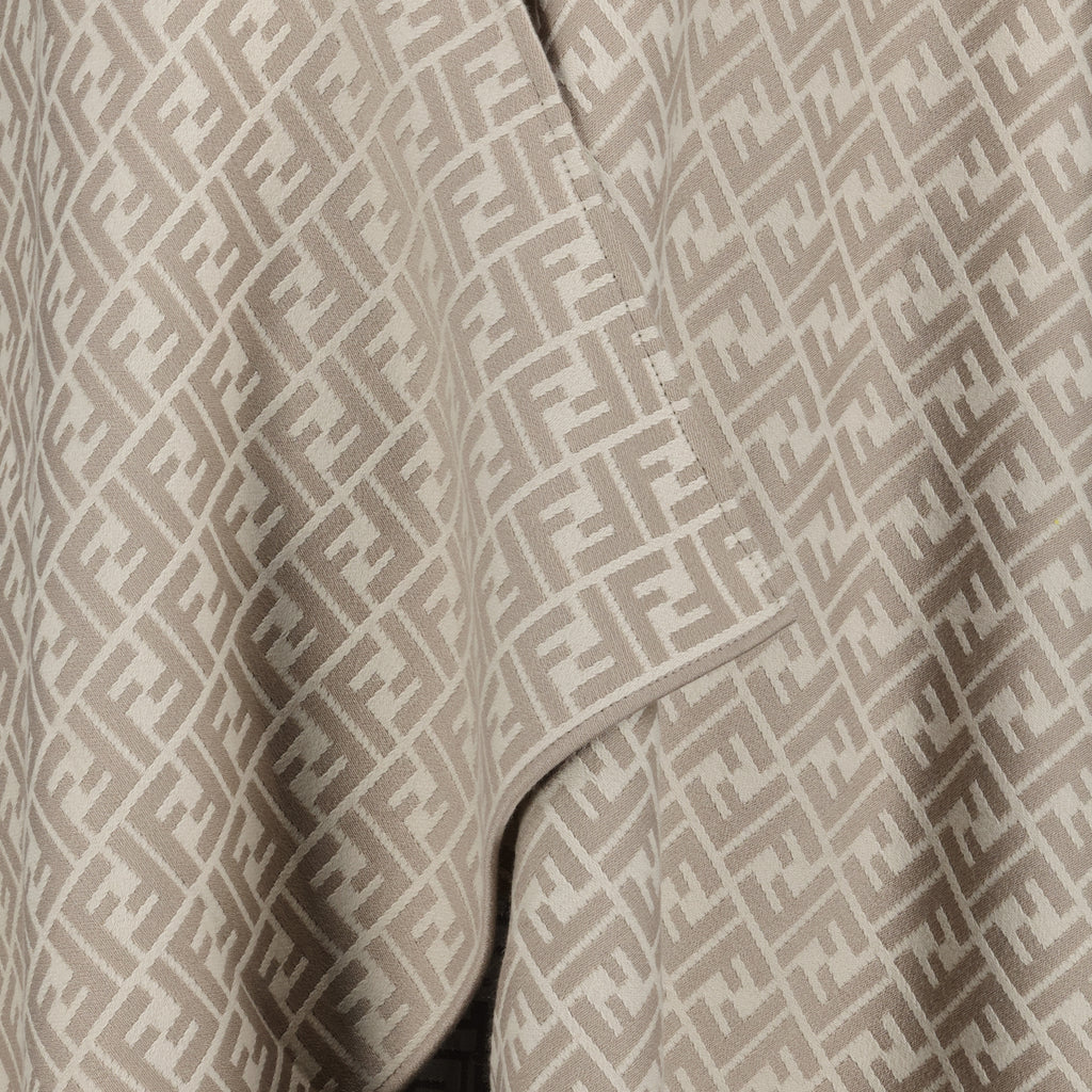 Image de l'article Poncho en laine et soie beige de la marque Fendi pour Femme - Saison Printemps-Été 2026 - Vue détaillée_1