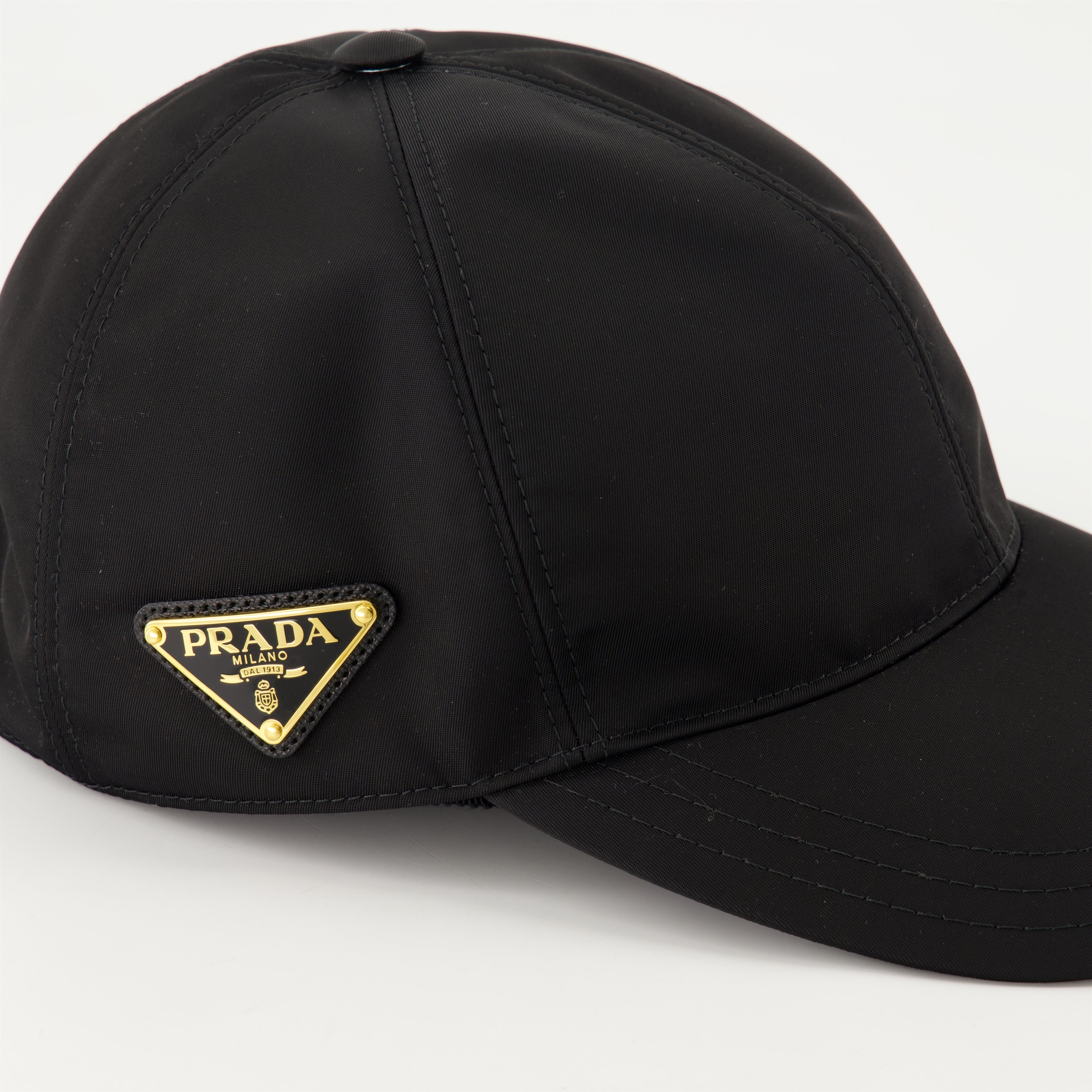 Hats, caps and beanies Casquette en Re-Nylon Prada Black Femme