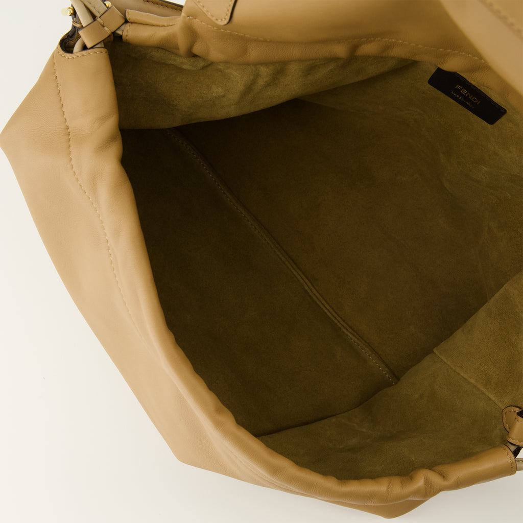 Image de l'article Sac Mamma Baguette large marron de la marque Fendi pour Femme - Saison Printemps-Été 2026 - Vue détaillée_3