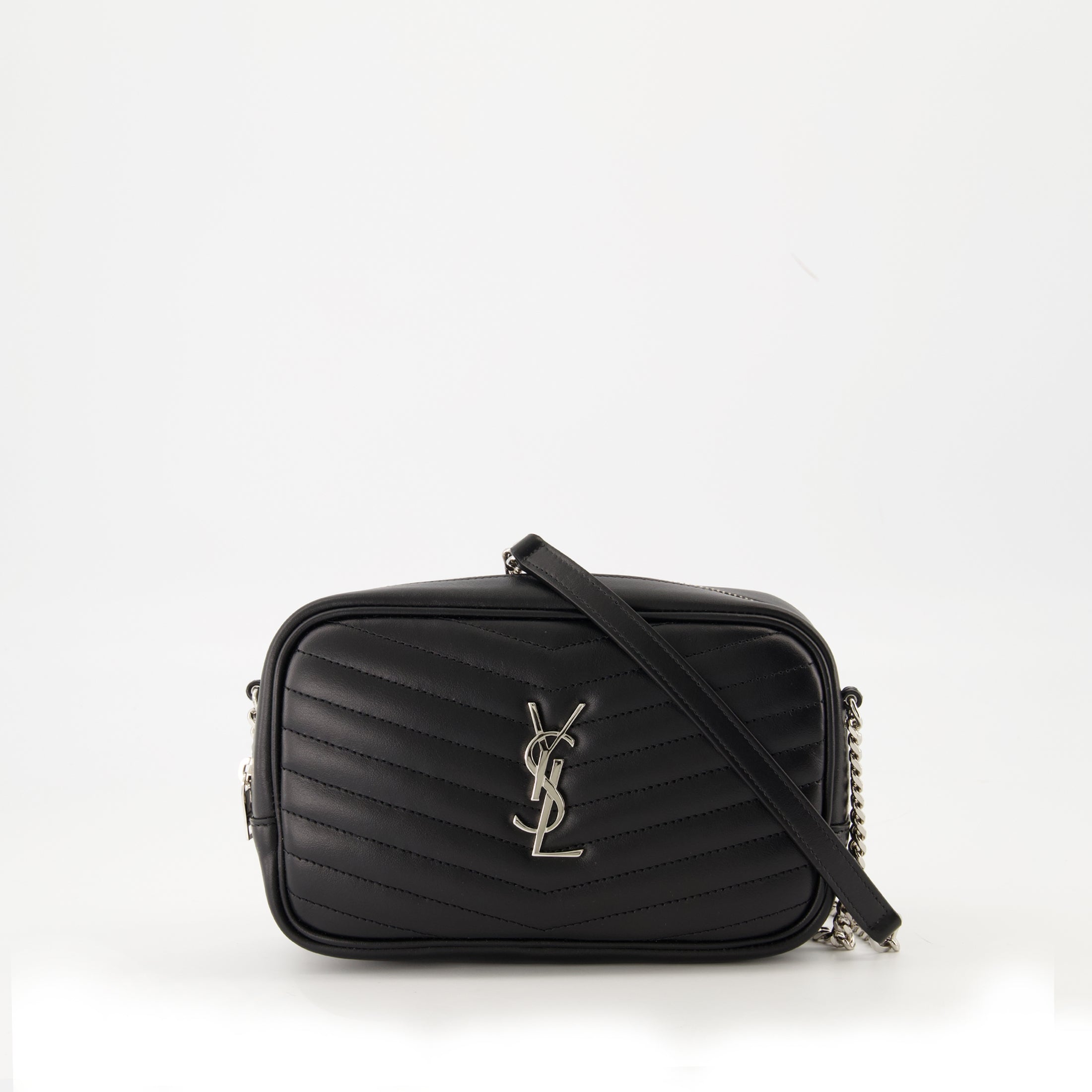 Image de l'article Mini sac Lou de la marque Saint Laurent pour Femme - Saison Automne-Hiver 2025 - Vue de Face