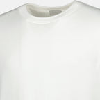 Imagem da t-shirt branca Dior Icons da marca Dior para Homem - Outono-Inverno 2025 - Vista Detalhada 1
