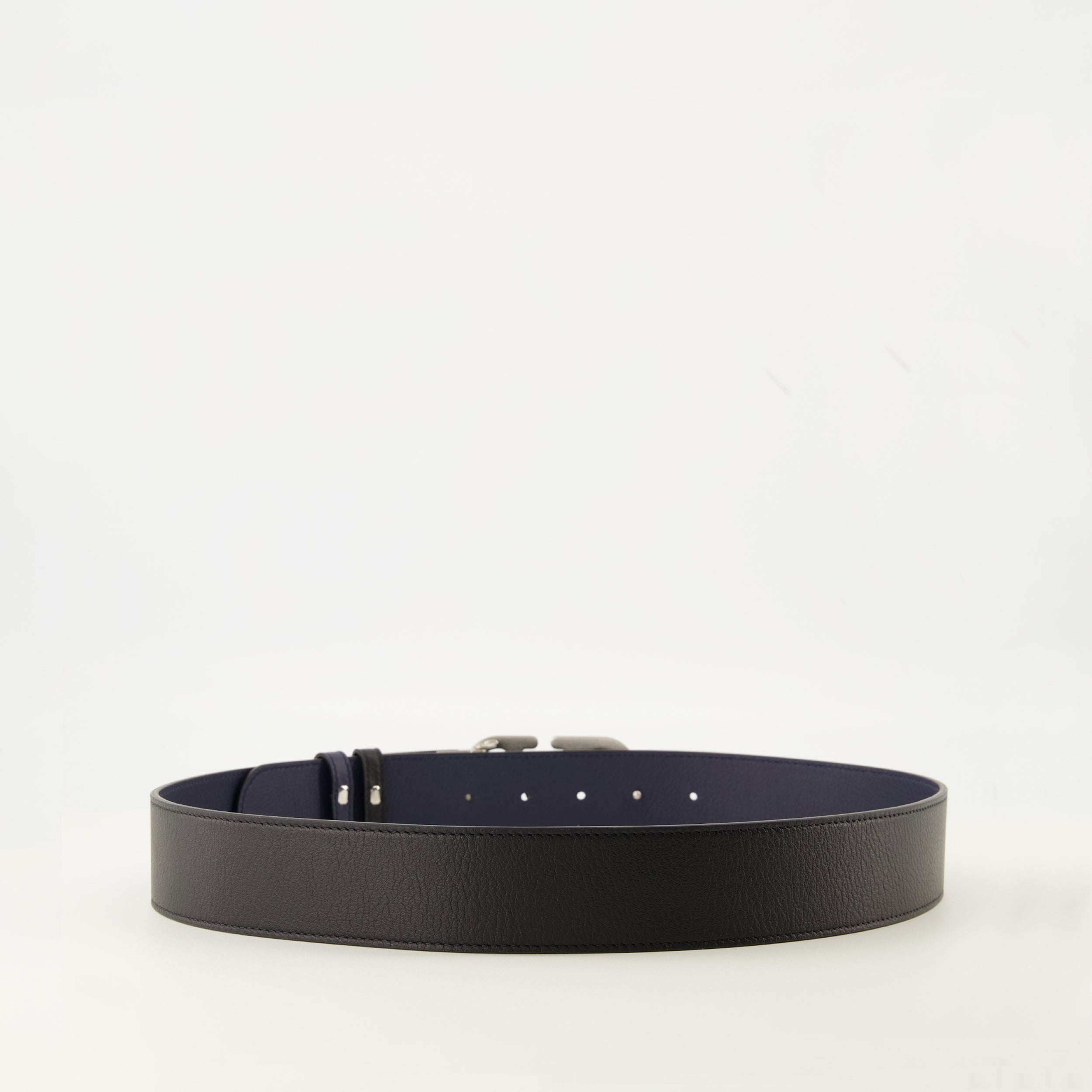 Immagine della cintura reversibile VLogo del marchio Valentino Garavani per Uomo - Stagione Autunno-Inverno 2025 - Vista Posteriore