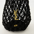 Imagen del bolso de crochet negro de la marca Saint Laurent para Mujer - Temporada Otoño-Invierno 2025 - Vista Detallada_2