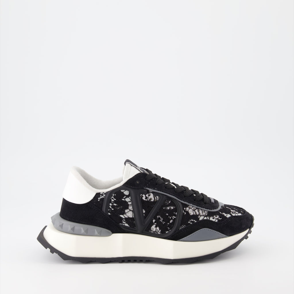 Sneaker Baskets Lace Runner Valentino Garavani Schwarz Femme