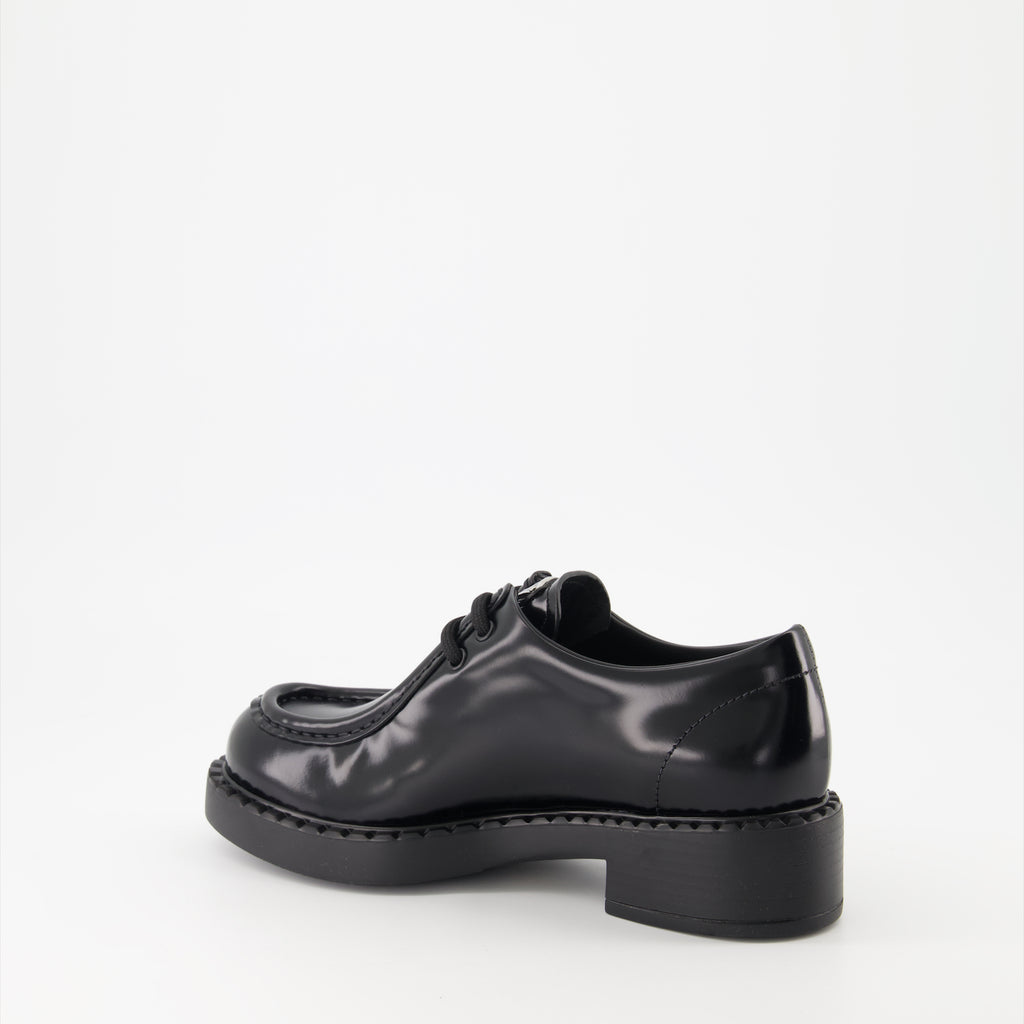 Loafer Mocassins à lacets Prada Schwarz Femme