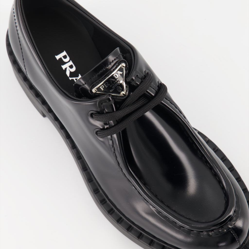 Loafer Mocassins à lacets Prada Schwarz Femme