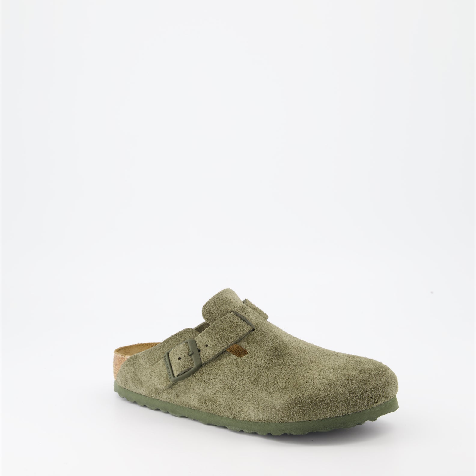 Image de l'article Mules Boston de la marque Birkenstock pour Femme - Saison Automne-Hiver 2025 - Vue trois quarts avant droite