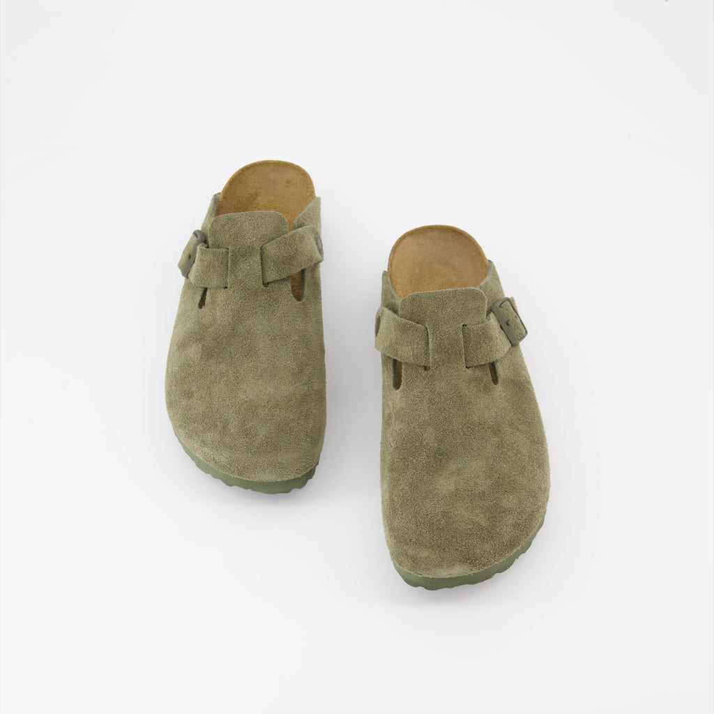 Image de l'article Mules Boston de la marque Birkenstock pour Femme - Saison Automne-Hiver 2025 - Vue de dessus paire de chaussure