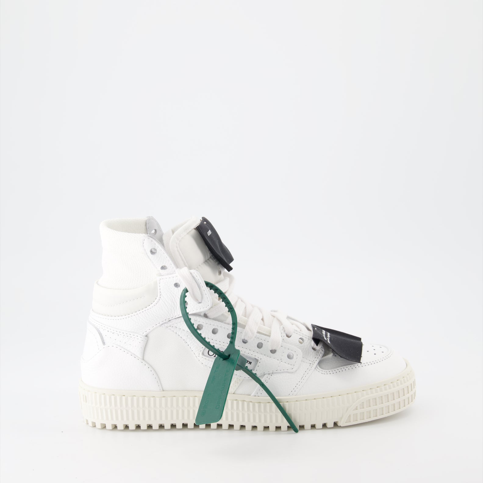 Sneaker Baskets 3.0 Off Court Off-White Blanco Femme
