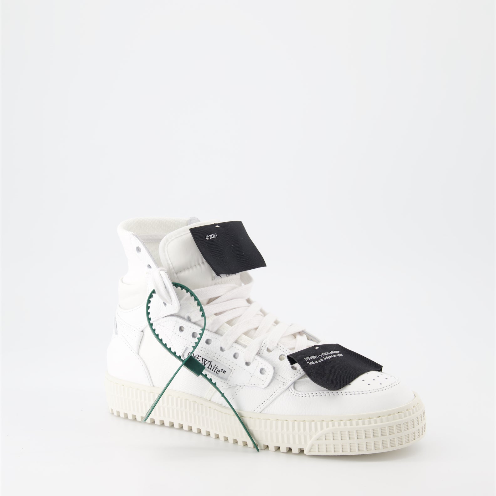 Sneaker Baskets 3.0 Off Court Off-White Blanco Femme
