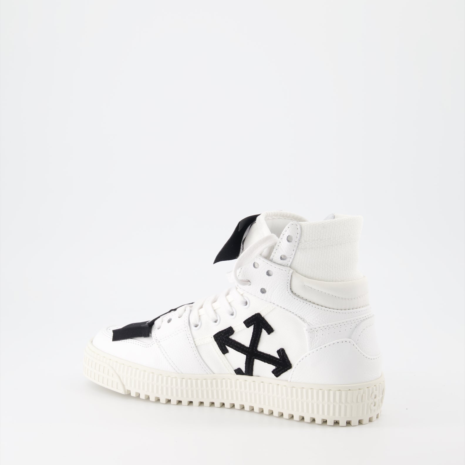 Sneaker Baskets 3.0 Off Court Off-White Blanco Femme