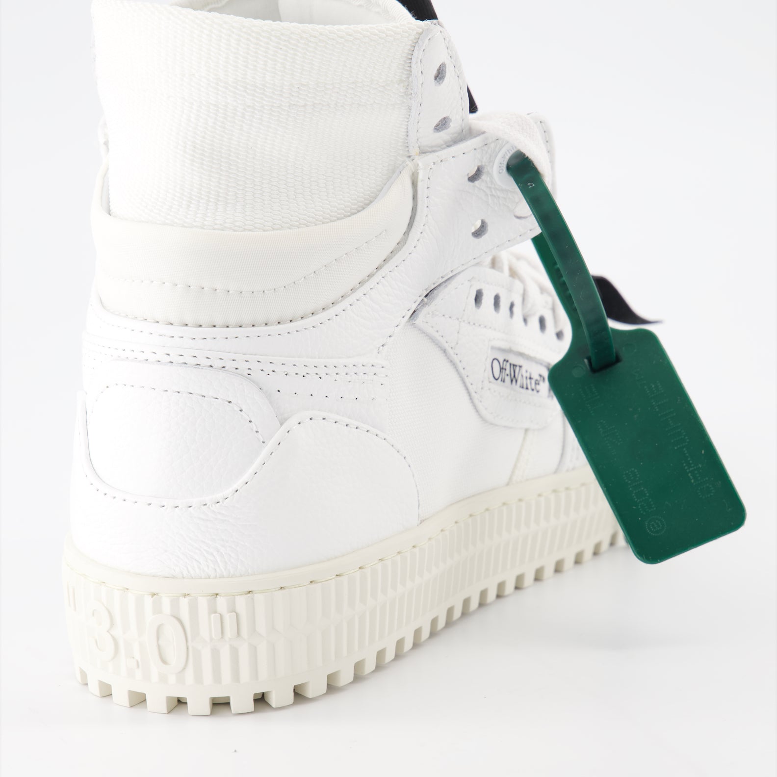 Sneaker Baskets 3.0 Off Court Off-White Blanco Femme