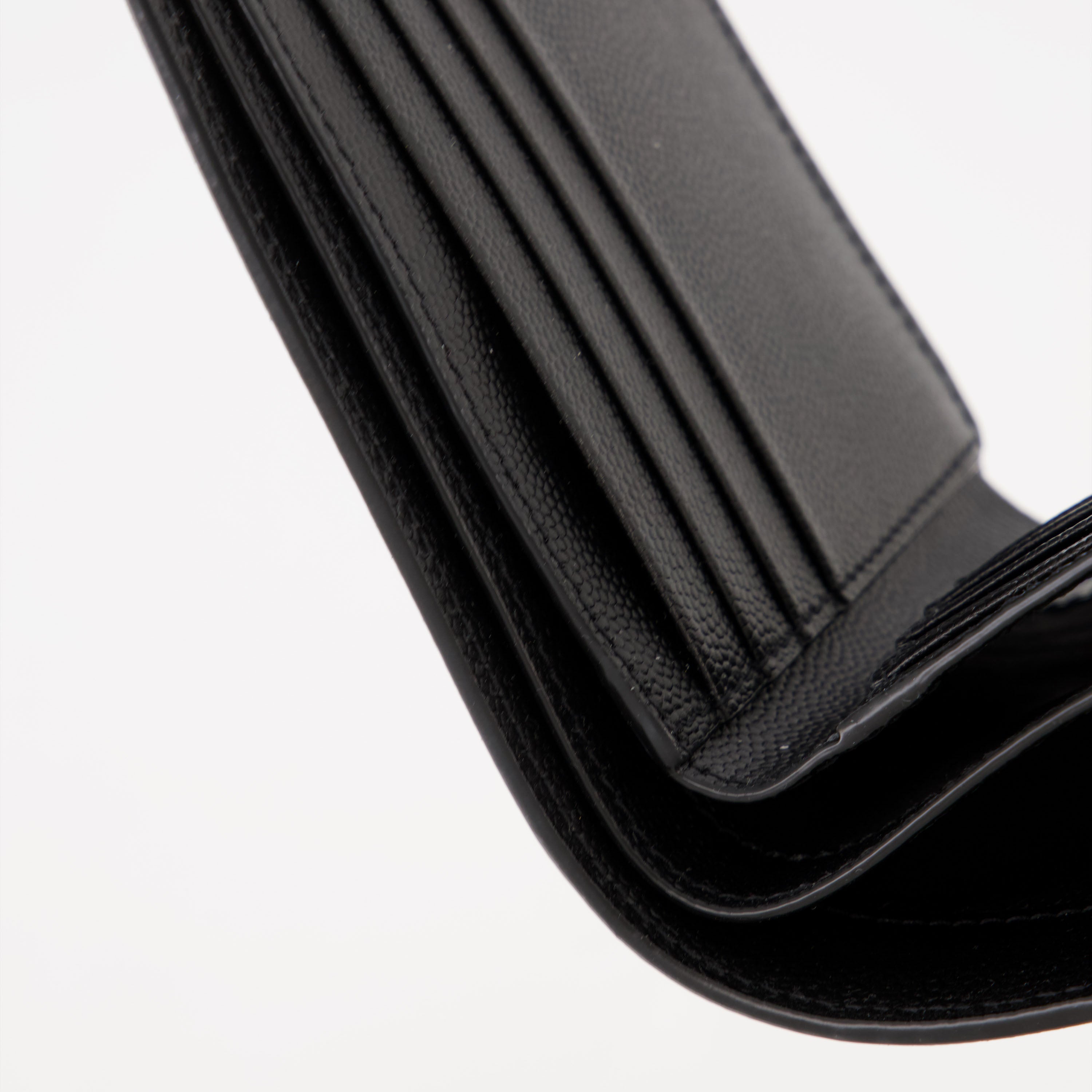 Small leather goods Portefeuille à rabat Saint Laurent Black Homme